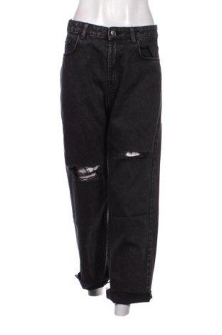 Dámske džínsy  Bershka, Veľkosť L, Farba Čierna, Cena  18,48 €, #137448292