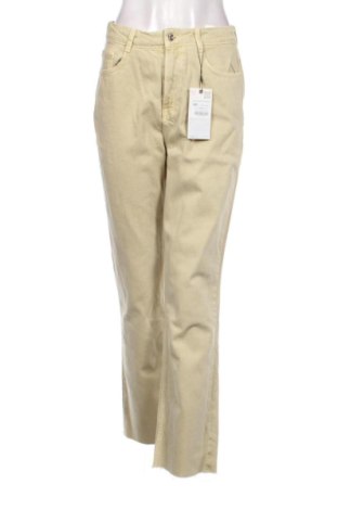 Női farmernadrág Zara, Méret M, Szín Bézs, Ár 8 865 Ft, #137450124