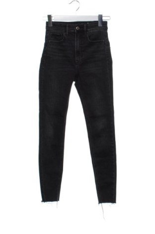Dámske džínsy  Stradivarius, Veľkosť XXS, Farba Čierna, Cena  12,57 €, #137463174