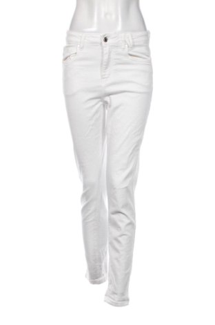 Női farmernadrág Unbranded, Méret M, Szín Fehér, Ár 2 837 Ft, #137465242