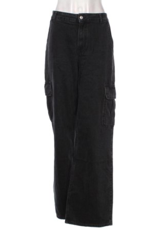 Blugi de femei ABOUT YOU x Toni Garrn, Mărime M, Culoare Negru, Preț 259,99 Lei, #137469456