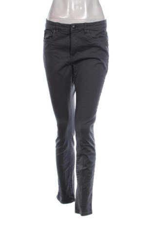 Dámske džínsy  H&M L.O.G.G., Veľkosť M, Farba Sivá, Cena  8,00 €, #137469944