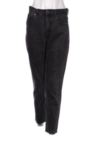 Blugi de femei Pull&Bear, Mărime M, Culoare Negru, Preț 52,49 Lei, #137474500