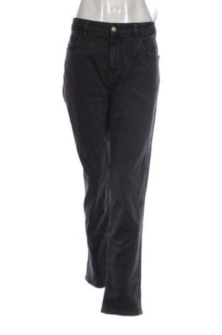 Damskie jeansy Zara, Rozmiar XL, Kolor Czarny, Cena 75,01 zł, #137480839