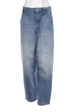 Дамски дънки Bershka, Размер M, Цвят Син, Цена 19,00 €, #137482124
