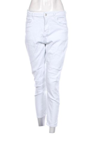 Blugi de femei Unbranded, Mărime M, Culoare Alb, Preț 68,24 Lei, #137494887