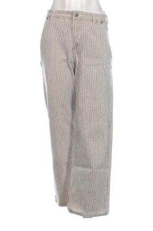 Damskie jeansy Pull&Bear, Rozmiar M, Kolor Kolorowy, Cena 63,50 zł, #137498769