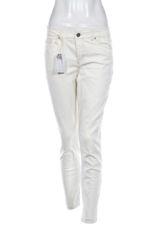 Blugi de femei Up 2 Fashion, Mărime M, Culoare Ecru, Preț 71,40 Lei, #137501455