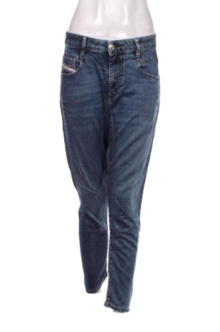 Дамски дънки Diesel, Размер M, Цвят Син, Цена 59,15 €, #137366487