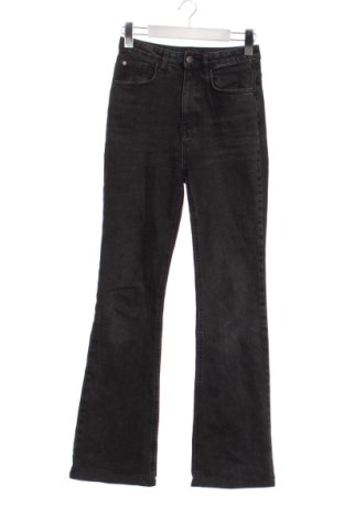 Blugi de femei Sinsay, Mărime S, Culoare Negru, Preț 62,99 Lei, #137448352