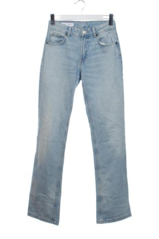 Blugi de femei Zara, Mărime S, Culoare Albastru, Preț 68,24 Lei, #137459483