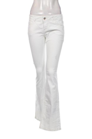 Blugi de femei C&A, Mărime M, Culoare Alb, Preț 67,00 Lei, #137459866