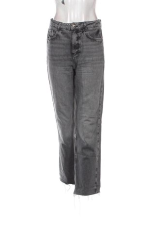 Blugi de femei Zara, Mărime S, Culoare Gri, Preț 94,48 Lei, #137473413