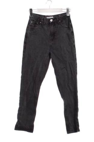 Damskie jeansy Pull&Bear, Rozmiar XS, Kolor Szary, Cena 36,29 zł, #137487197