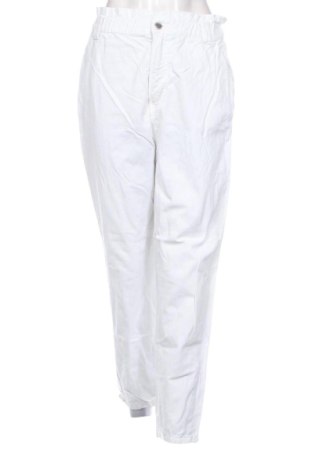 Női farmernadrág Unbranded, Méret S, Szín Fehér, Ár 4 053 Ft, #137489558