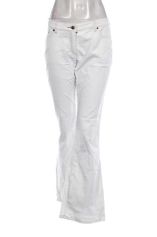 Pantaloni de velvet de femei Arizona, Mărime L, Culoare Alb, Preț 53,44 Lei, #137480494