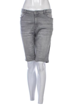 Дамски къс панталон H&M, Размер L, Цвят Сив, Цена 14,51 €, #137447074