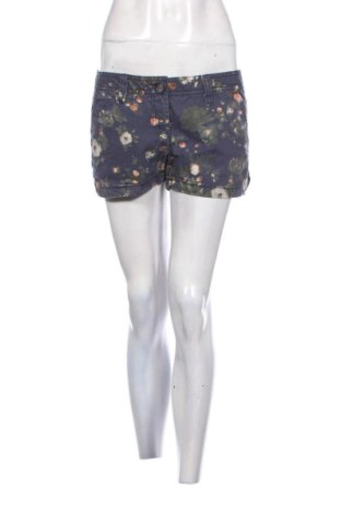 Pantaloni scurți de femei Tom Tailor, Mărime L, Culoare Multicolor, Preț 79,00 Lei, #137463144