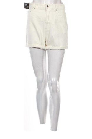Pantaloni scurți de femei Cheap Monday, Mărime M, Culoare Alb, Preț 131,23 Lei, #137489320