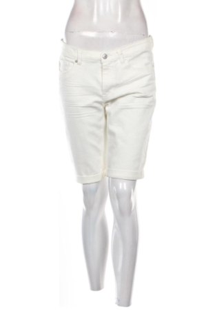 Dámske kraťasy  H&M L.O.G.G., Veľkosť M, Farba Kremová, Cena  8,00 €, #137489366