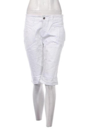 Pantaloni scurți de femei Street One, Mărime L, Culoare Alb, Preț 83,99 Lei, #137496397