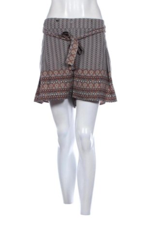 Damskie szorty Forever 21, Rozmiar M, Kolor Kolorowy, Cena 21,17 zł, #137503255