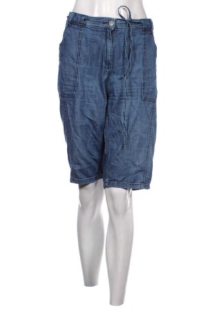 Pantaloni scurți de femei C&A, Mărime XL, Culoare Albastru, Preț 62,99 Lei, #137498199