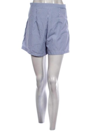 Pantaloni scurți de femei SHEIN, Mărime S, Culoare Multicolor, Preț 41,99 Lei, #137477284