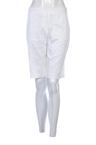 Pantaloni scurți de femei Antea, Mărime M, Culoare Alb, Preț 57,74 Lei, #137453280