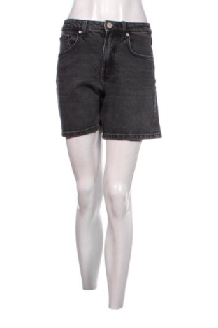 Pantaloni scurți de femei Zara, Mărime S, Culoare Negru, Preț 68,24 Lei, #137474763