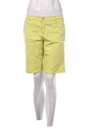Pantaloni scurți de femei Tommy Hilfiger, Mărime L, Culoare Galben, Preț 189,99 Lei, #137480777