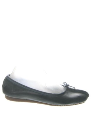 Obuwie damskie Clarks, Rozmiar 37, Kolor Szary, Cena 355,26 zł, #137458404