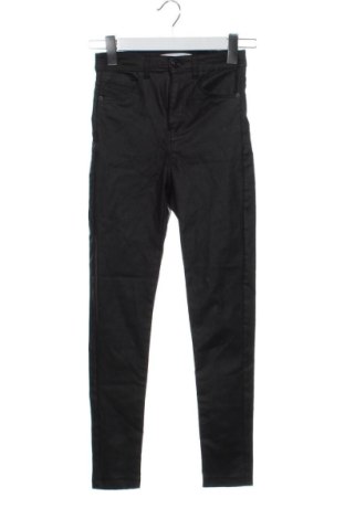 Дамски панталон Bershka, Размер XXS, Цвят Черен, Цена 12,00 €, #137449856