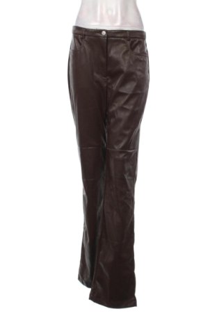 Pantaloni de femei RAERE by Lorena Rae, Mărime M, Culoare Maro, Preț 391,99 Lei, #137452251