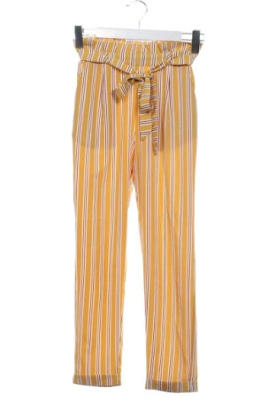 Pantaloni de femei Pull&Bear, Mărime S, Culoare Multicolor, Preț 46,00 Lei, #137466770