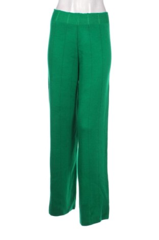 Pantaloni de femei Unbranded, Mărime L, Culoare Verde, Preț 47,24 Lei, #137469804