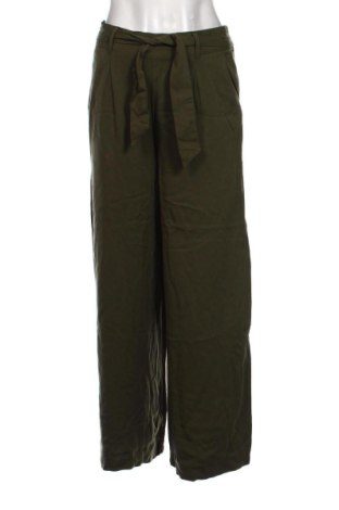 Pantaloni de femei LCW, Mărime S, Culoare Verde, Preț 28,82 Lei, #137472047