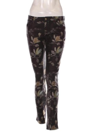 Pantaloni de femei Guess, Mărime M, Culoare Multicolor, Preț 146,97 Lei, #137472092