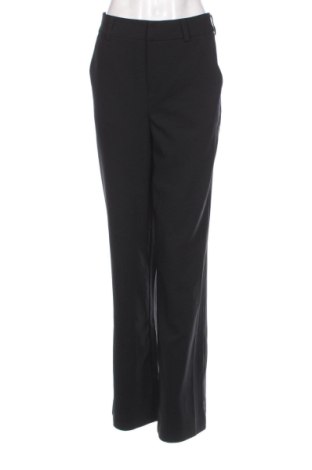 Pantaloni de femei Gestuz, Mărime S, Culoare Negru, Preț 190,00 Lei, #137478716