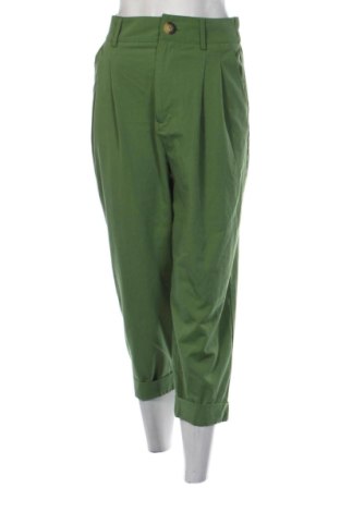 Damskie spodnie Stradivarius, Rozmiar M, Kolor Zielony, Cena 38,10 zł, #137479005