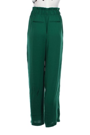 Damenhose Bershka, Größe S, Farbe Grün, Preis € 13,00, #137480529