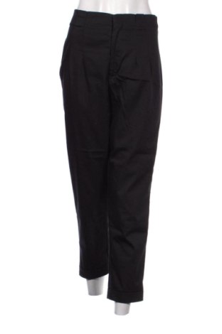 Pantaloni de femei Zara, Mărime L, Culoare Negru, Preț 89,23 Lei, #137498136