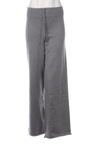 Damenhose Bershka, Größe L, Farbe Grau, Preis € 23,99, #137501126