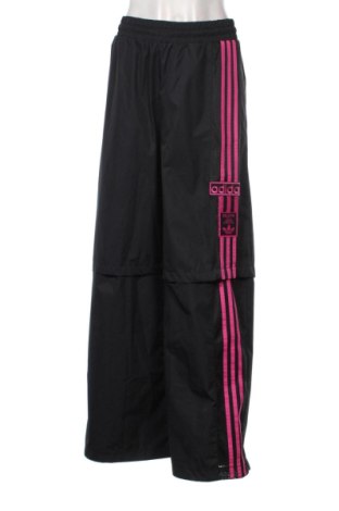 Дамски панталон Adidas, Размер L, Цвят Многоцветен, Цена 65,44 €, #137467992