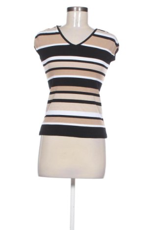 Pulover de femei Unbranded, Mărime M, Culoare Multicolor, Preț 44,64 Lei, #137505324