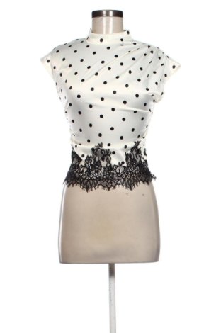 Top de femei SHEIN, Mărime XS, Culoare Multicolor, Preț 62,99 Lei, #137476838