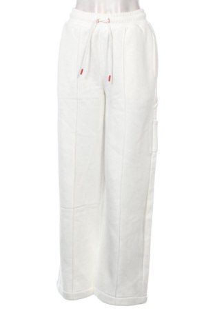 Damskie spodnie sportowe Tommy Jeans, Rozmiar S, Kolor Biały, Cena 359,99 zł, #137463213