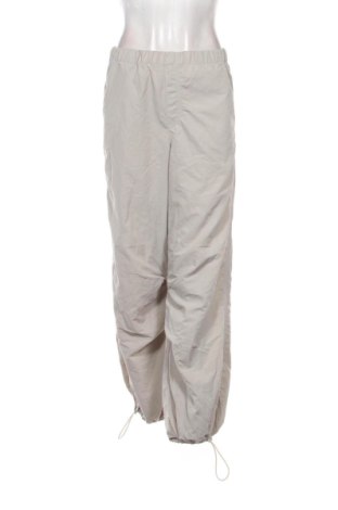 Pantaloni trening de femei Zara, Mărime S, Culoare Bej, Preț 78,74 Lei, #137475251