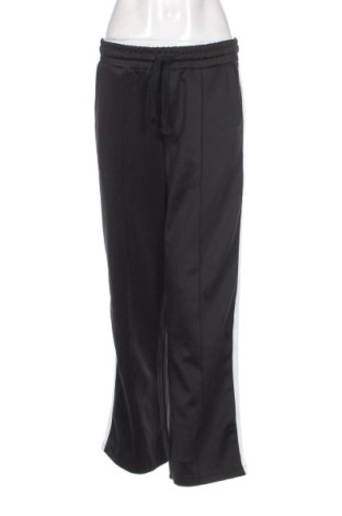 Pantaloni trening de femei Noisy May, Mărime L, Culoare Multicolor, Preț 105,39 Lei, #137507569