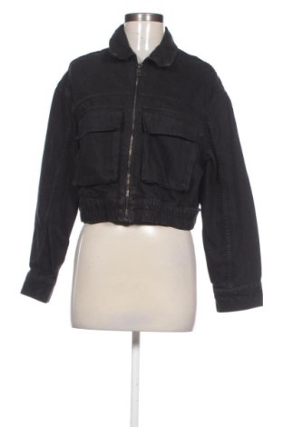 Dámska bunda  Bershka, Veľkosť S, Farba Čierna, Cena  13,00 €, #137503775